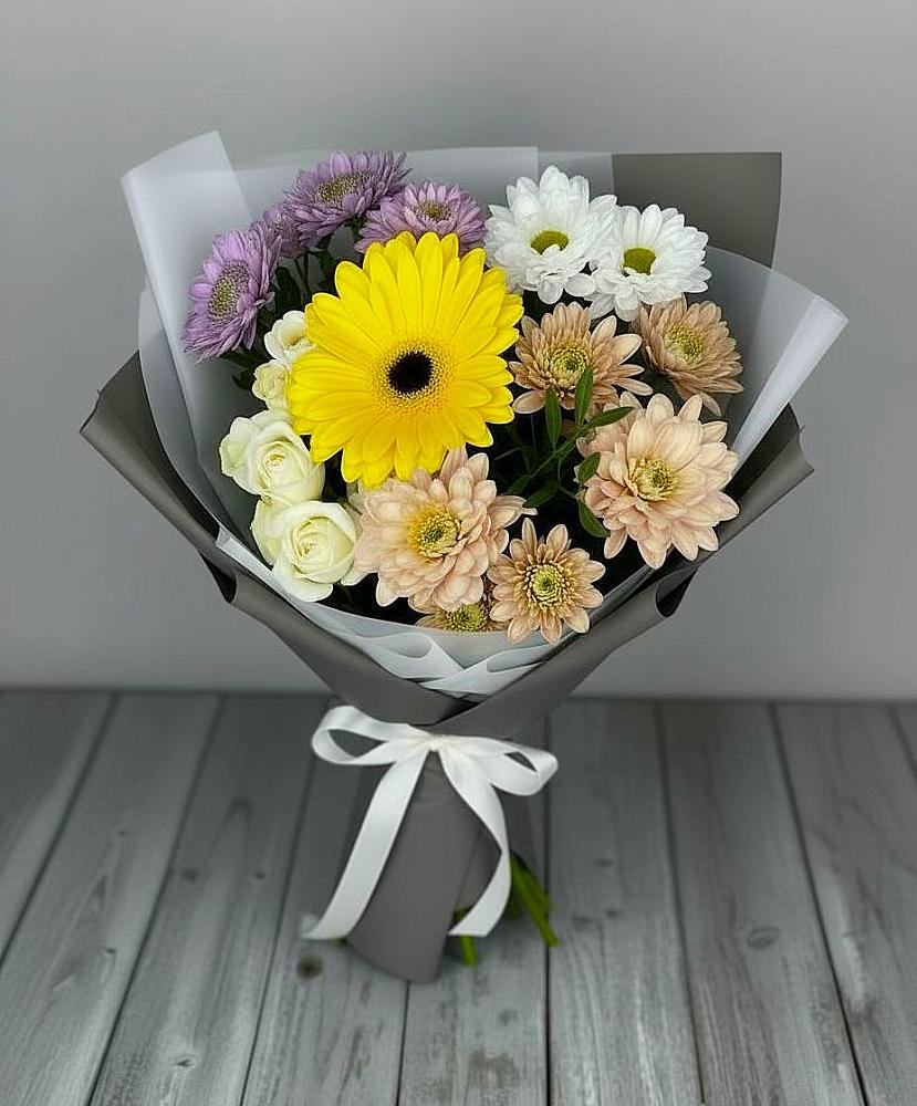 Букет цветов из: Розы, Герберы и Хризантемы в Мандрово