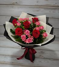 Букет цветов из:  Розы в Мандрово