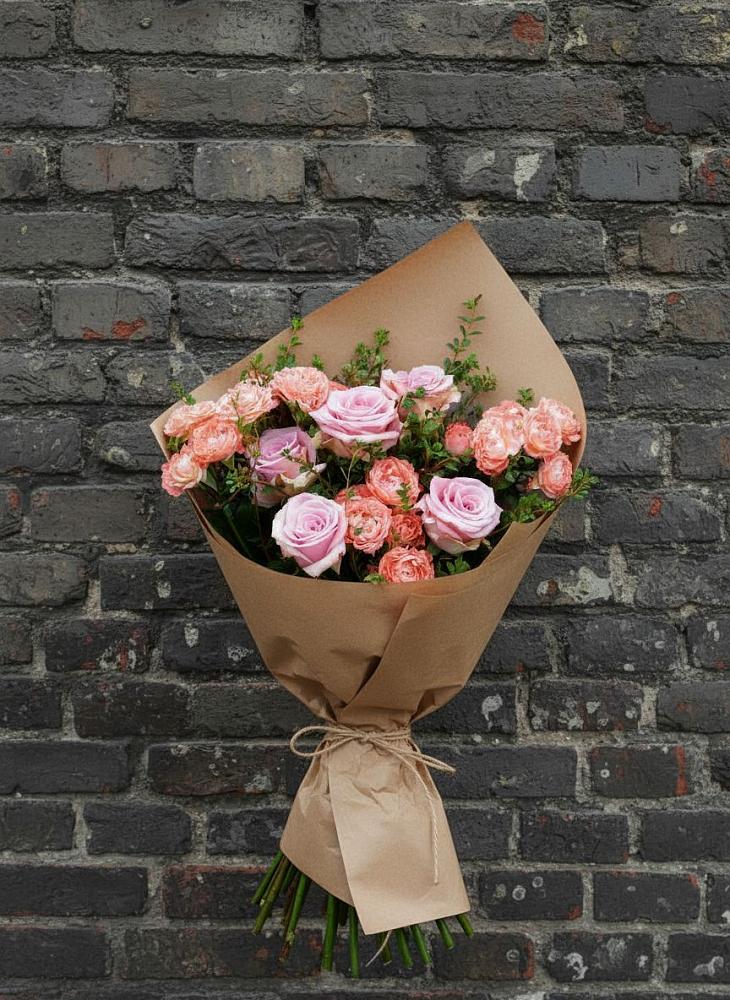 Букет цветов из: Розы в Мандрово