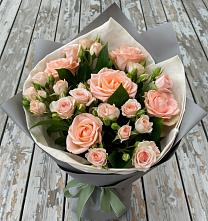 Букет цветов из:  Розы в Мандрово