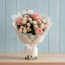 Букет цветов из:  Розы в Мандрово